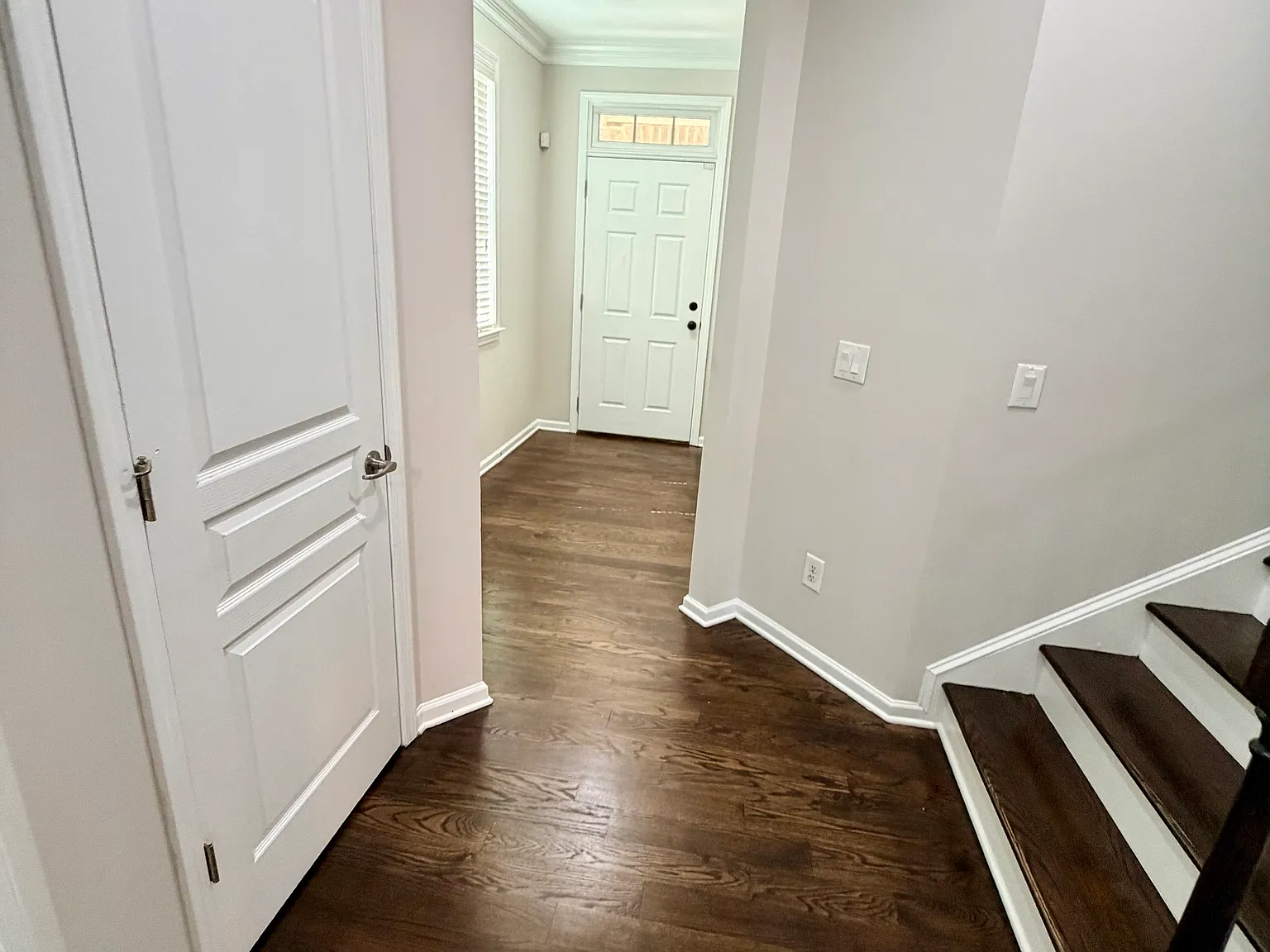 4 bed, 2664 sqft, $3,400 — Photo 2