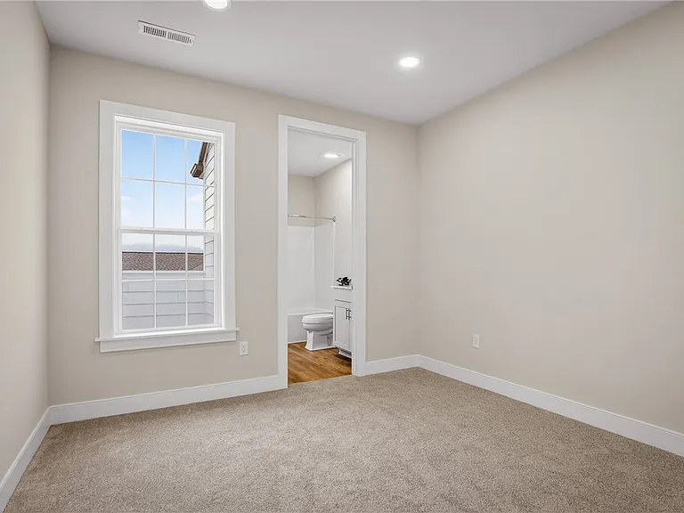 4022 Cottage Way — Photo 33