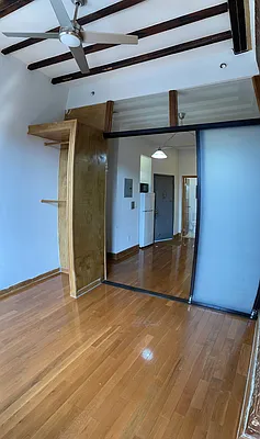 Rented by Mauro Bros Real Estate Services LLC | media 29