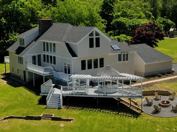 199 John Wise Ave, Essex, MA 01929