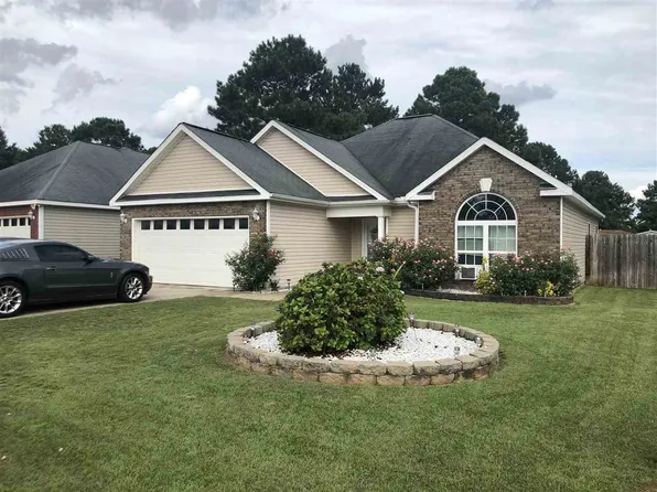 319 Hidden Creek Cir, Warner Robins, GA 31088