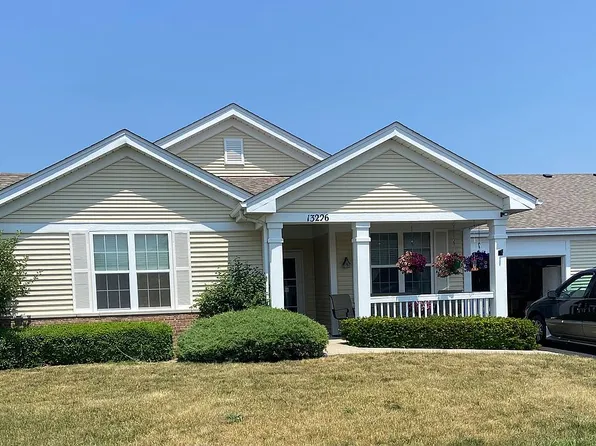 13226 W Sheffield Ln, Beach Park, IL 60083