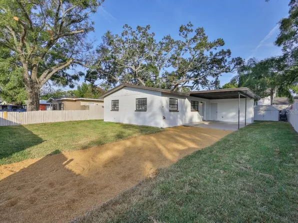 8621 May Cir, Tampa, FL 33614