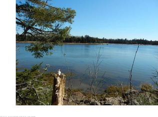 9 Robbins Point Rd, Gouldsboro, ME 04607