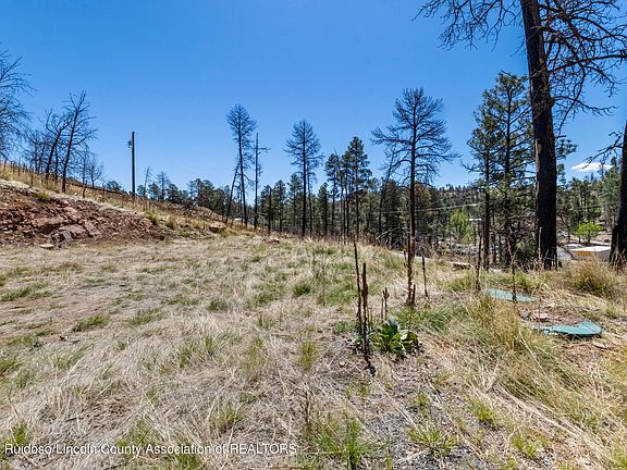 2nd image of 994 Gavilan Canyon Rd