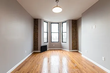 Rented by Garfield Realty 