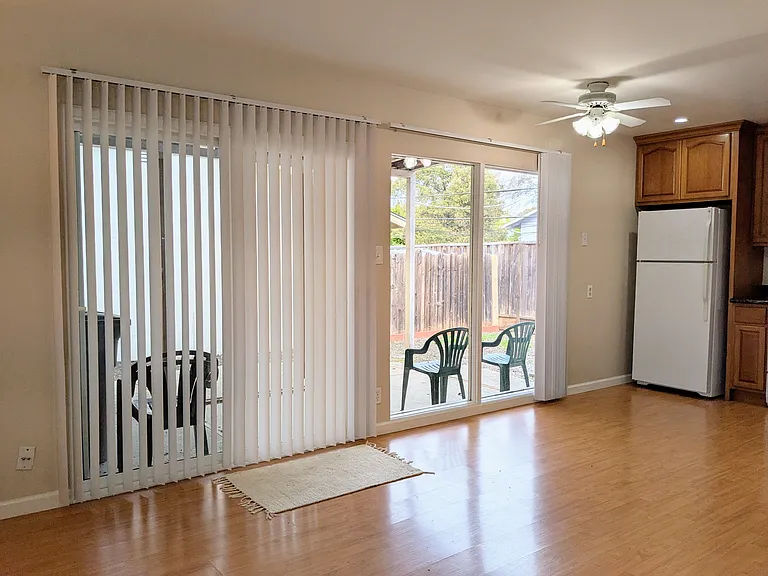 7327 Starward Dr — Photo 6