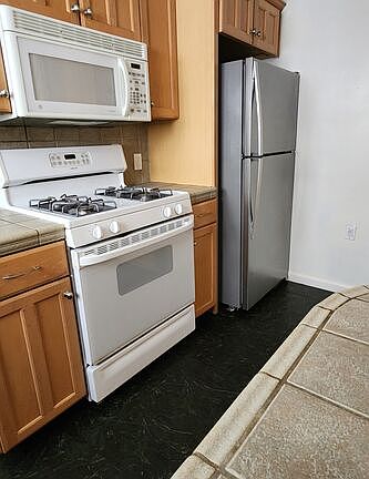 5th image of 1338 S Dunsmuir Ave #1338