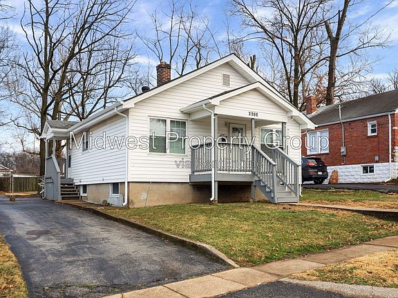 2nd image of 2986 Kincaid Ave