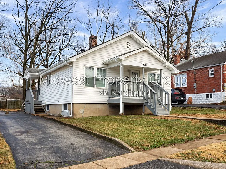2986 Kincaid Ave — Photo 2