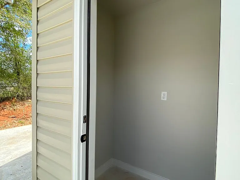 6228 Burbank Crossing Loop — Photo 50