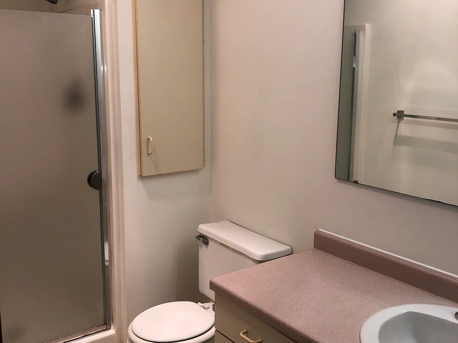 2 bed, $1,125 — Photo 4
