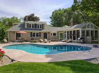 88 High St, Chelmsford, MA 01824