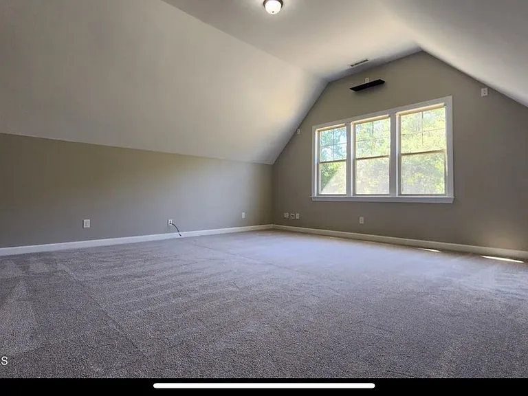 103 Hope Town Ct — Photo 38
