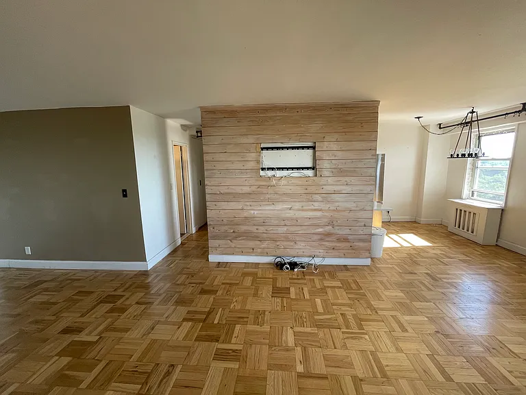1853 Central Park Ave #15G — Photo 20