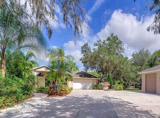 261 Shilo Rd, Sarasota, FL 34240