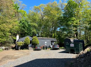 169 S Compo Rd, Westport, CT 06880