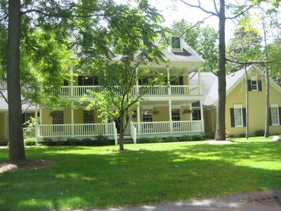 8295 Wallinwood Springs Dr, Jenison, MI, 49428