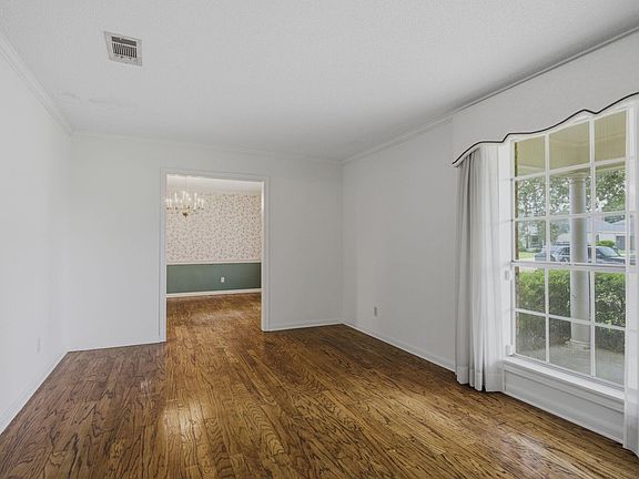 4th image of 1249 S Bayouwood Dr
