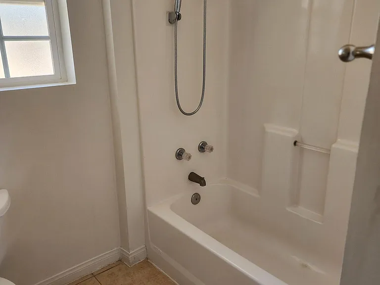 7637 Shawnee Trl — Photo 11