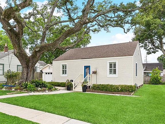 4th image of 234 Labarre Dr
