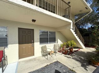 215 NW 25th St APT 5, Fort Lauderdale, FL 33311