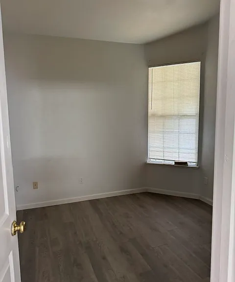 9568 Castlecave Way — Photo 5