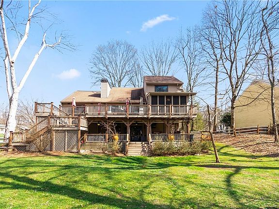 2nd image of 2532 Stockbridge Rd