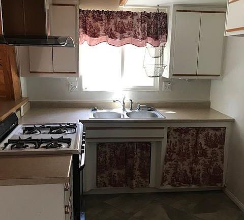 4th image of 863 Nadelhorn Dr