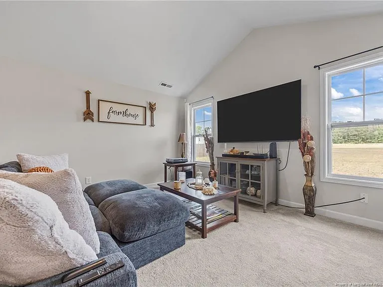 157 Presley St — Photo 21