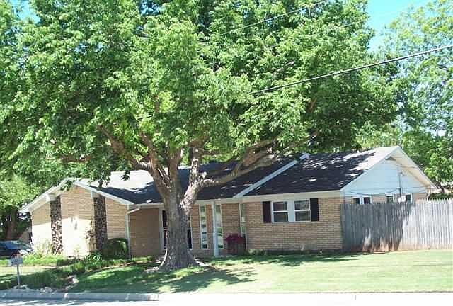 1st image of 1211 S Holly Ave