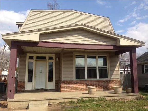 2nd image of 2533 Baker Ave
