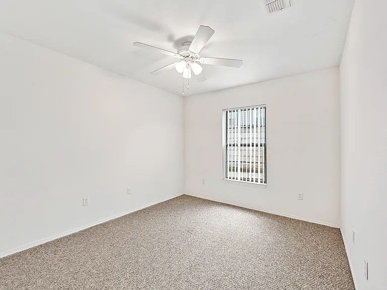 Cambridge Cove and Kathleen Pointe Apartment Homes — Photo 26