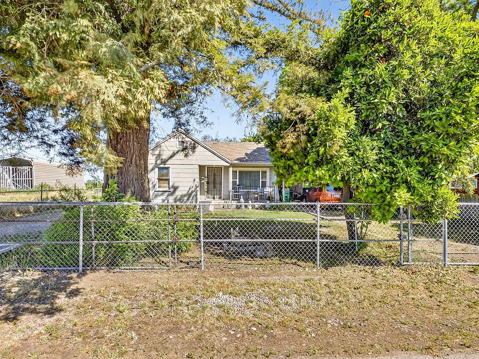 1st image of 383 Taylor Rd