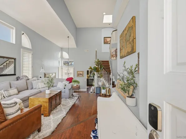 11858 Mendiola Point, San Diego, CA 92129