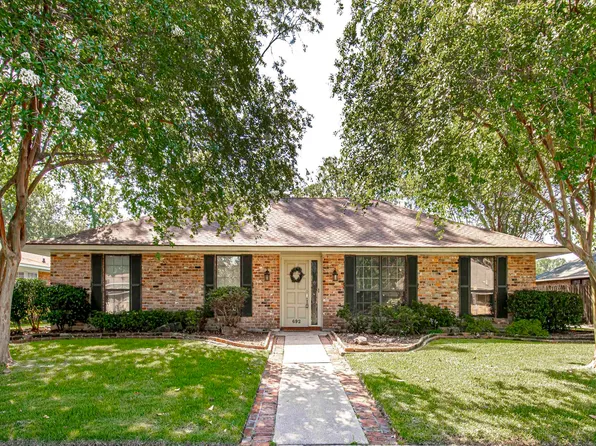 692 Bromley Dr, Baton Rouge, LA 70808