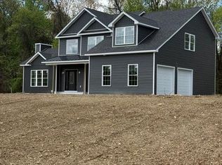 489 Union Corners Rd, Florida, NY 10921