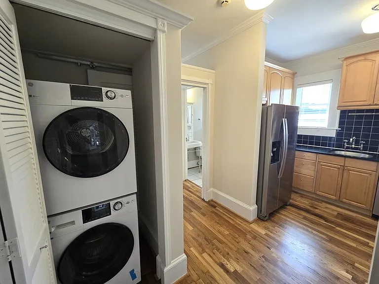 745 Monroe Dr NE #9 — Photo 8
