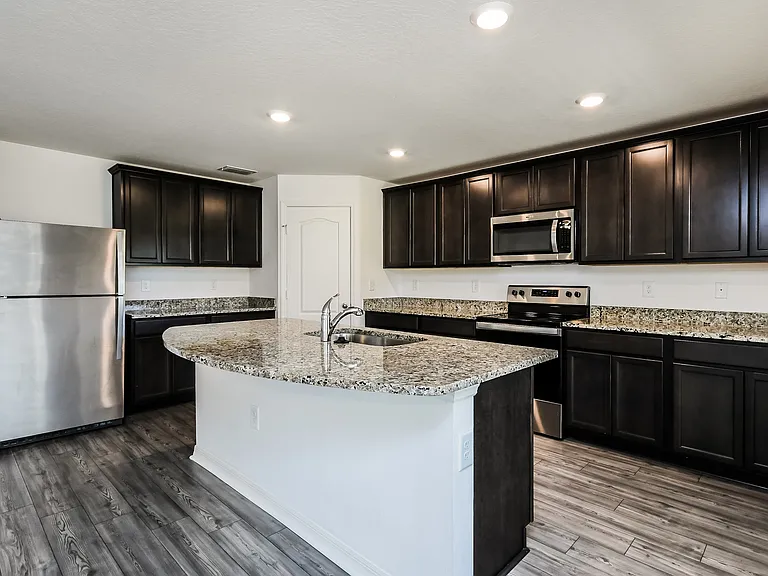 1635 Swan Lake Cir — Photo 7