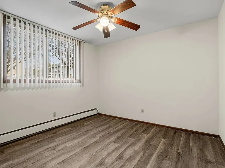 Welcome to Central Lakes of Uptown, where modern comforts meet serene living. This spacious room features stylish wood flooring and a cozy ceiling fan. Don't miss your chance to call this place homeschedule your visit today!