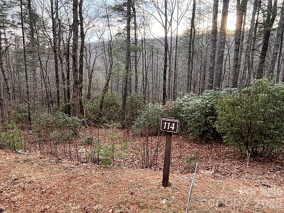 3rd image of 114 Huckleberry Ridge Ln