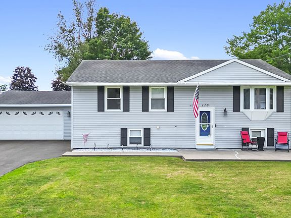 2nd image of 116 Woodcrest Way