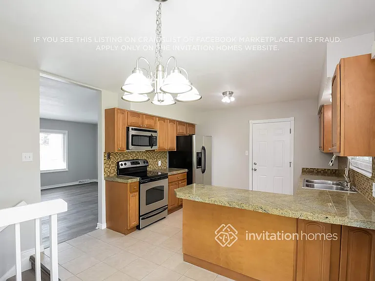 9853 W 74th Way — Photo 4