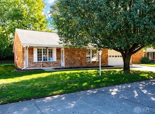 6724 Willow Creek Dr, Dayton, OH 45424