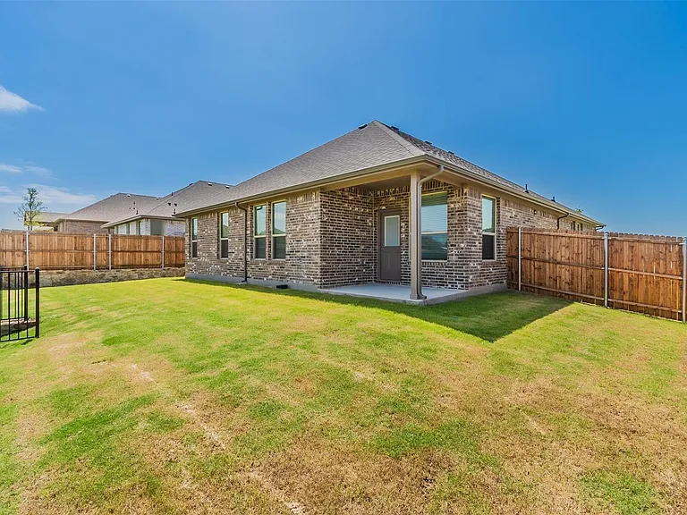 1343 Fox Hollow Rd — Photo 34