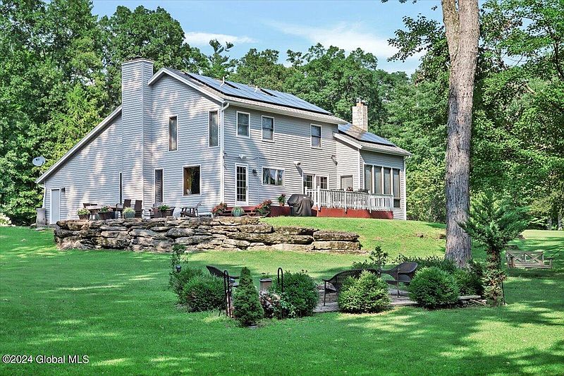 5th image of 991 Deans Mill Road