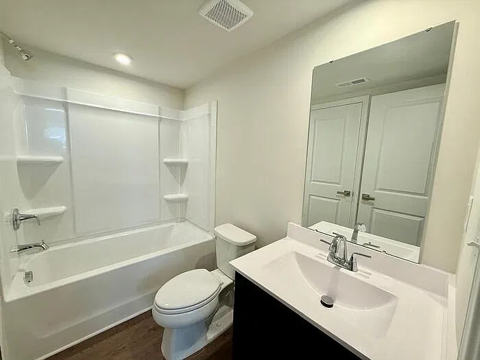 1431 Richardson Towns Ct — Photo 4