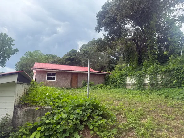 1100 Chisolm Ave, Bridgeport, AL 35740