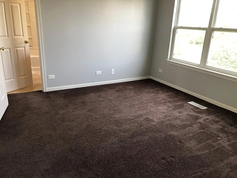 349 N Commerce St — Photo 25