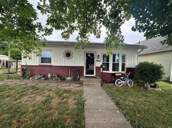 1316 Peter St, Logansport, IN 46947